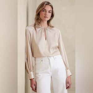 Banana Republic Keyhole Button Closure Long Raglan Sleeves Blouse Top Sz XXS.NWT